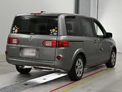 Nissan Lafesta
