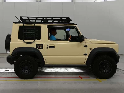 SUZUKI JIMNY SIERRA