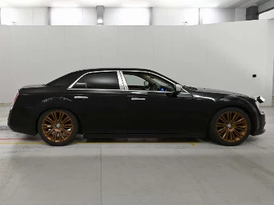 CHRYSLER 300