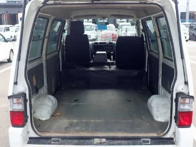 Mazda Bongo Van