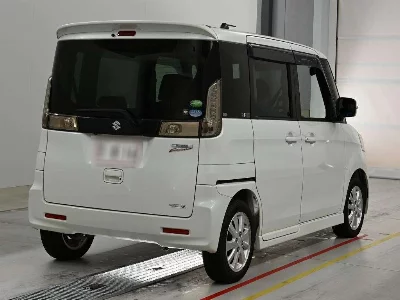 Suzuki Spacia Custom