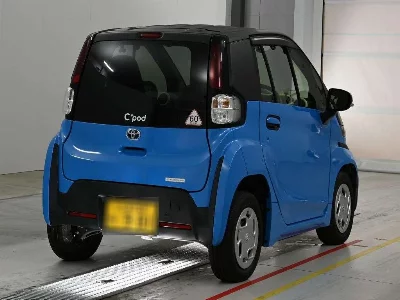 TOYOTA C+POD