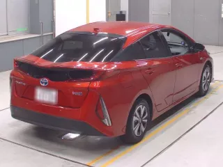 Toyota Prius PHV