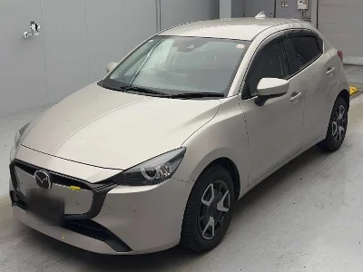 Mazda Mazda2