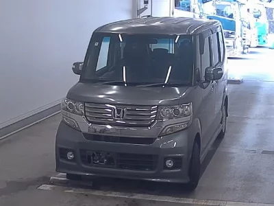 Honda N BOX CUSTOM