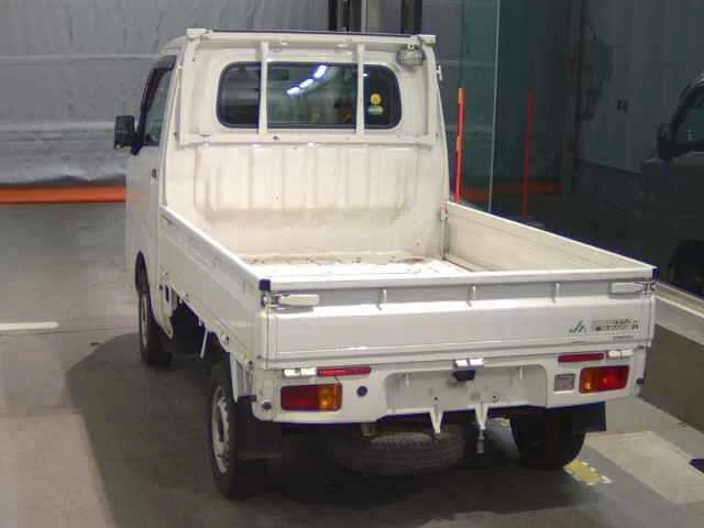 Subaru Sambar Truck  с аукциона в Японии