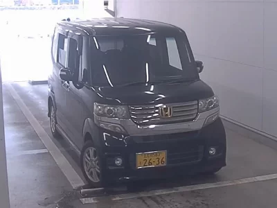Honda N BOX CUSTOM