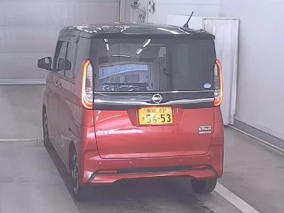 NISSAN ROOX