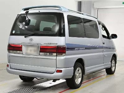 Toyota Hiace Regius