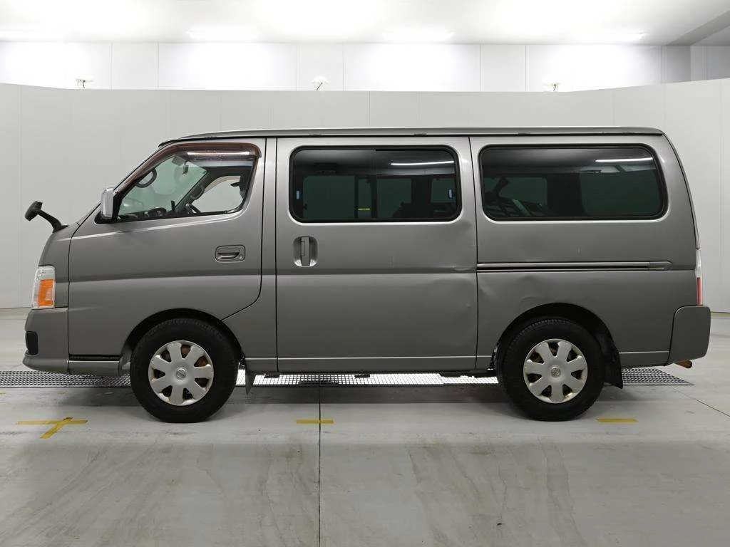 Nissan Caravan  с аукциона в Японии