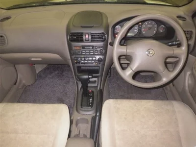 NISSAN SUNNY