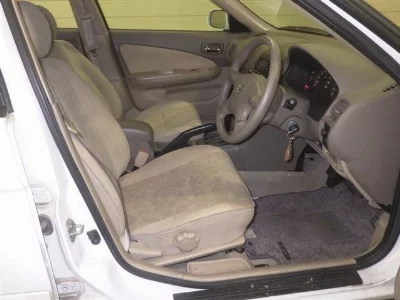 NISSAN SUNNY