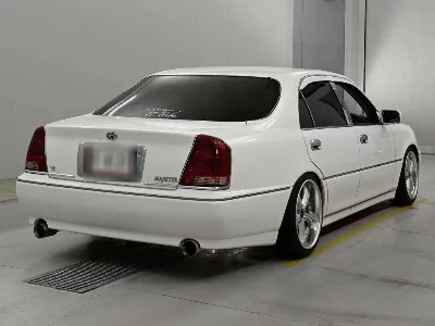 Toyota CROWN MAJESTA