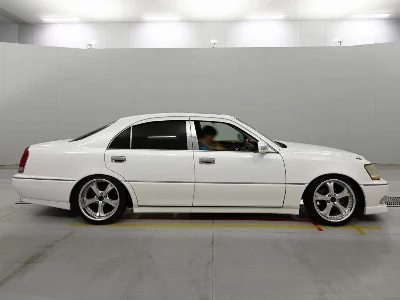 Toyota CROWN MAJESTA