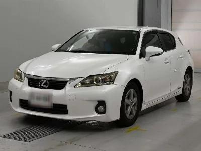 Lexus CT200h