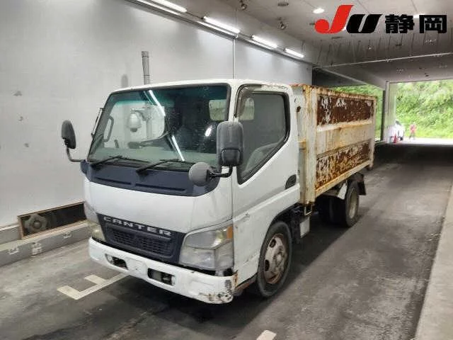 Mitsubishi Fuso Canter  с аукциона в Японии