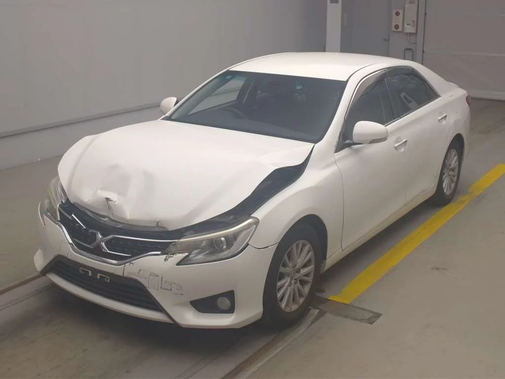 Toyota Mark X  с аукциона в Японии