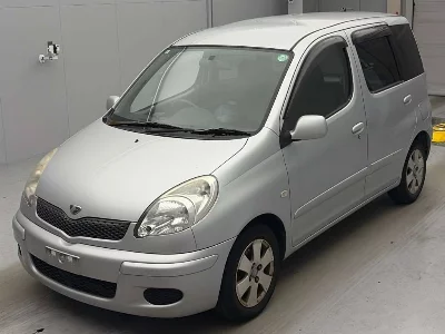 Toyota FUN CARGO