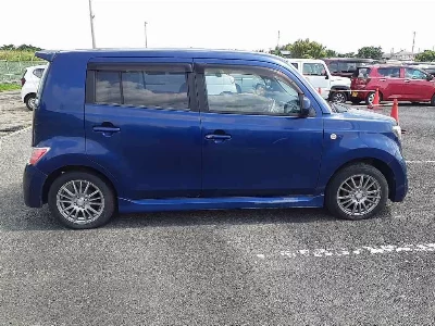 Toyota bB