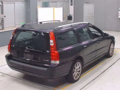 VOLVO V70