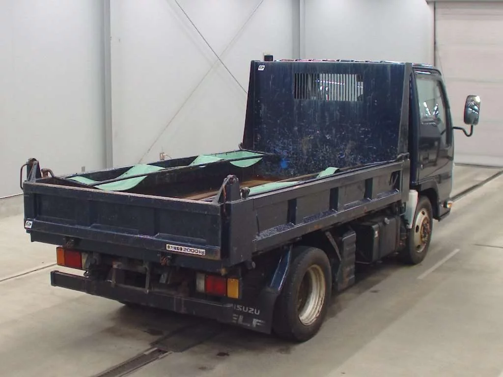 Isuzu Elf  с аукциона в Японии