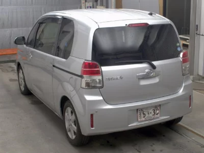 Toyota Spade