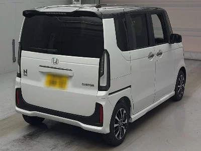 Honda N BOX CUSTOM