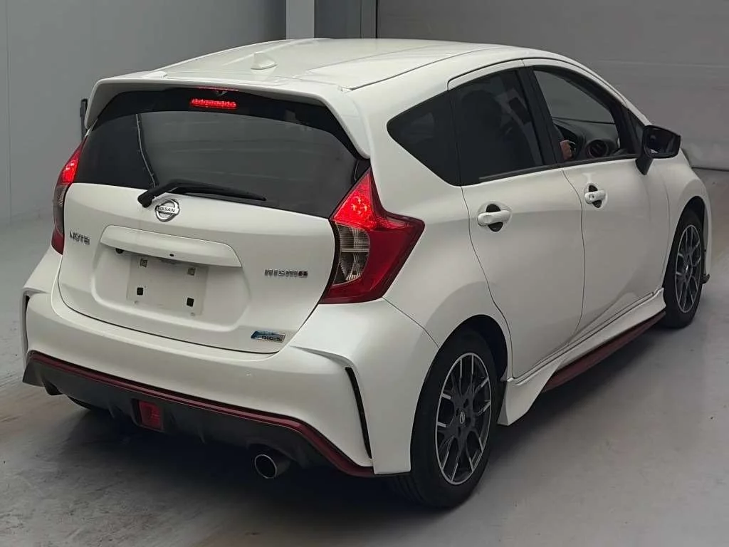 Nissan Note  с аукциона в Японии