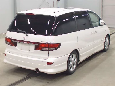 Toyota ESTIMA L