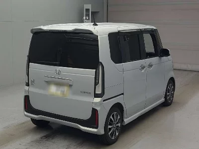 Honda N BOX CUSTOM