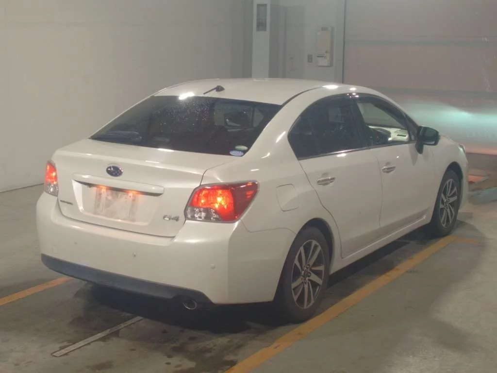 Subaru Impreza  с аукциона в Японии