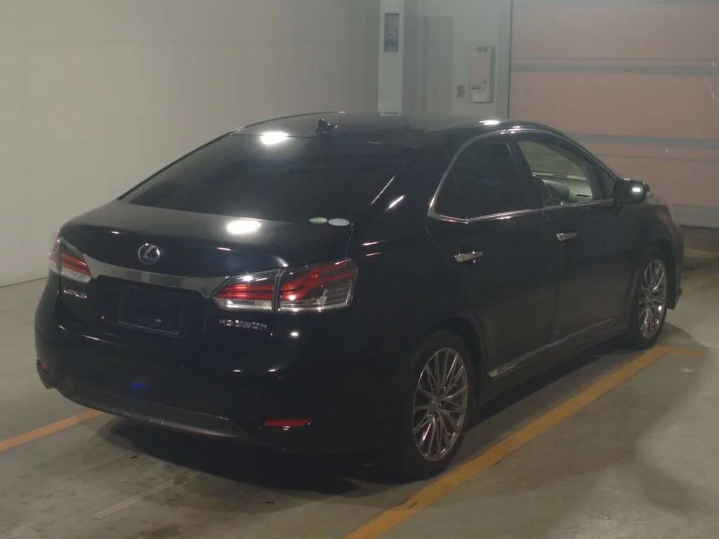 Lexus HS250h  с аукциона в Японии