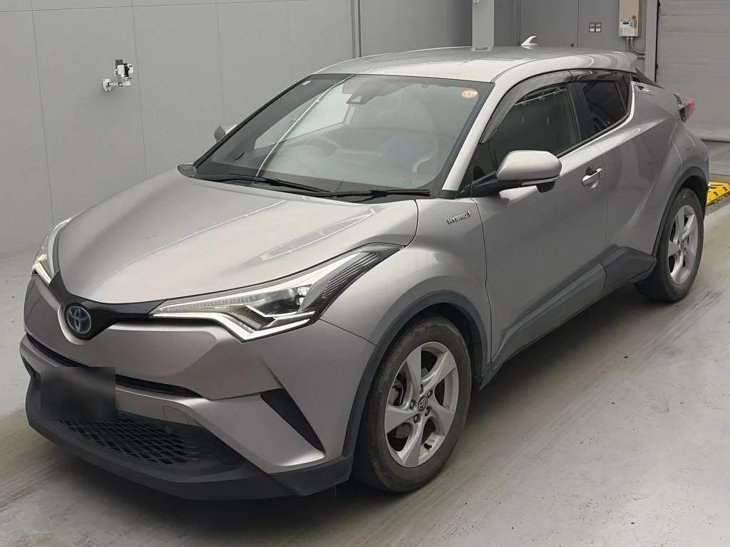Toyota C-HR  с аукциона в Японии