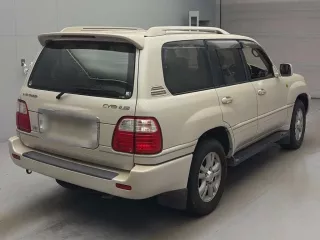 Toyota LAND CRUISER 100