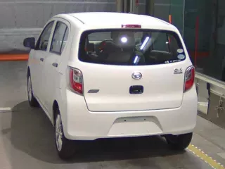 Цена авто Daihatsu  с аукционов Японии, номер кузова LA300S, пробег 77 000, оценка 