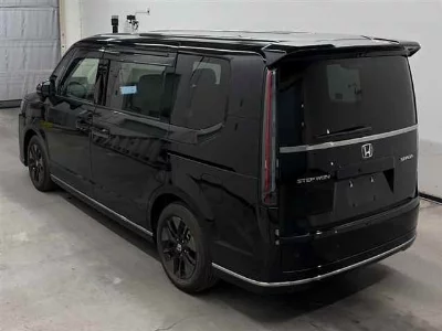 HONDA STEPWGN SPADA
