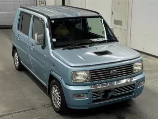 Daihatsu Naked