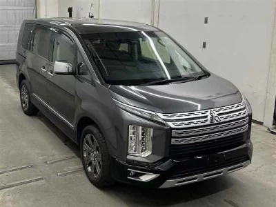 MITSUBISHI DELICA D:5