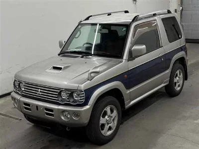 MITSUBISHI PAJERO MINI