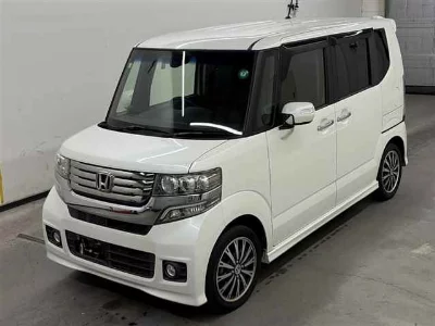Honda N BOX CUSTOM