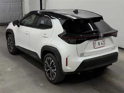 TOYOTA YARIS CROSS