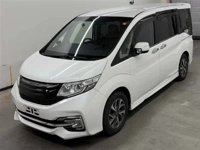 Honda STEPWGN SPADA