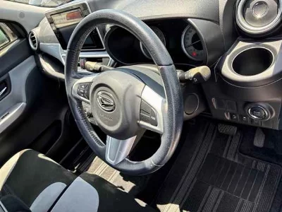 Daihatsu Cast Activa