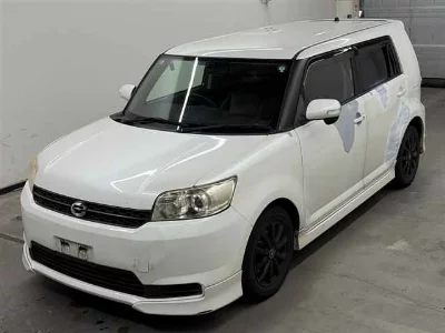 Toyota Corolla Rumion
