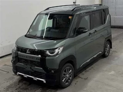 MITSUBISHI DELICA MINI