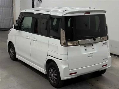 SUZUKI SPACIA CUSTOM