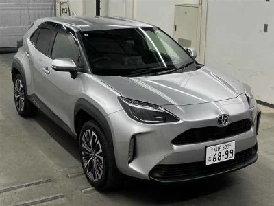 TOYOTA YARIS CROSS