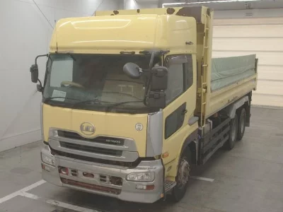 NISSAN UD