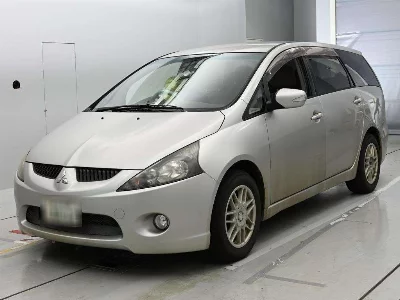 MITSUBISHI GRANDIS