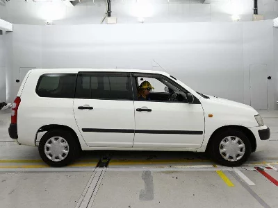 Статистика аукционов Toyota SUCCEED VAN